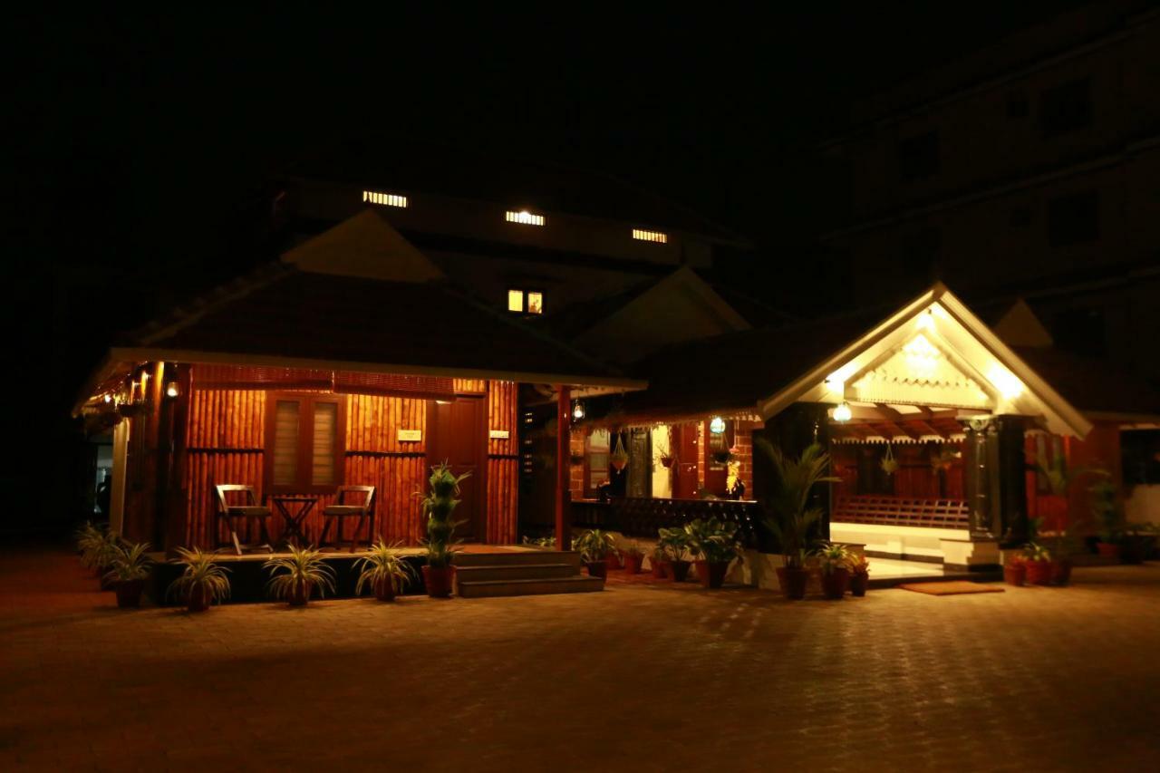 Guruvayur Heritage By Nexstay Екстер'єр фото